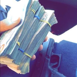 Meet your Posher, Larry